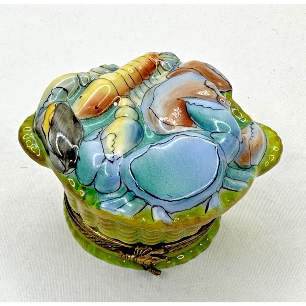 Chamart Under the Sea Limoges trinket box Seafood Feast Cornucopia France